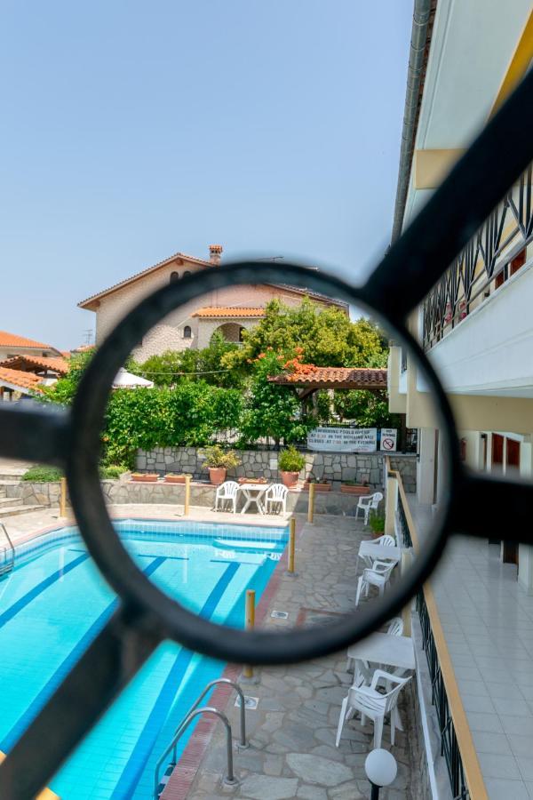 Hotel Sarikas Polychrono Ngoại thất bức ảnh