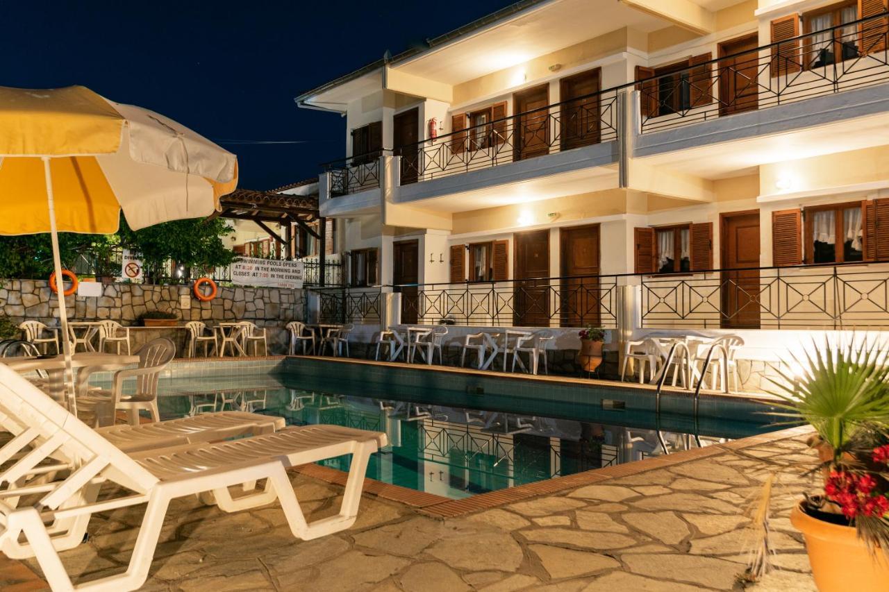 Hotel Sarikas Polychrono Ngoại thất bức ảnh