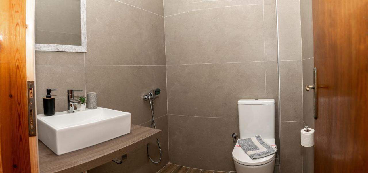 Hotel Sarikas Polychrono Ngoại thất bức ảnh