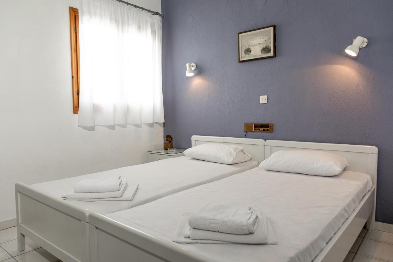 Hotel Sarikas Polychrono Ngoại thất bức ảnh