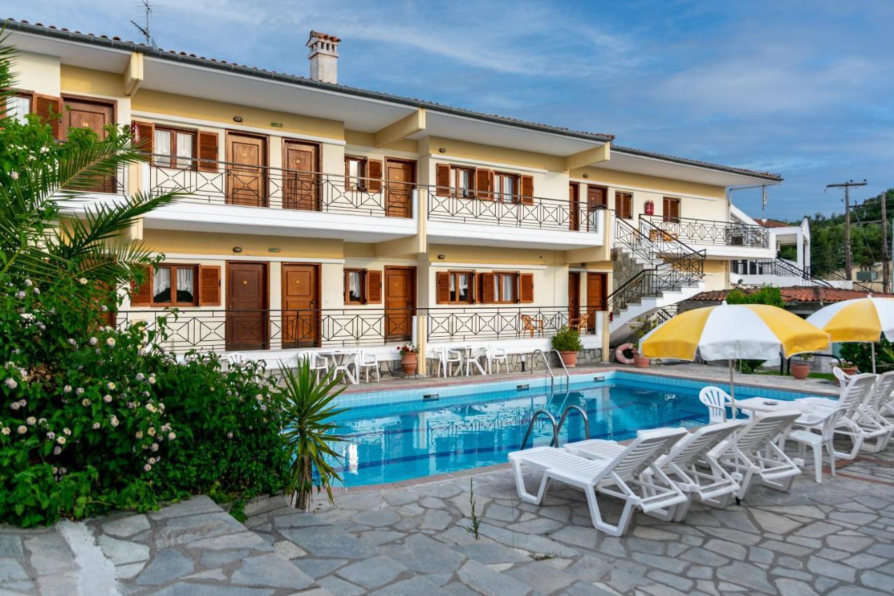Hotel Sarikas Polychrono Ngoại thất bức ảnh