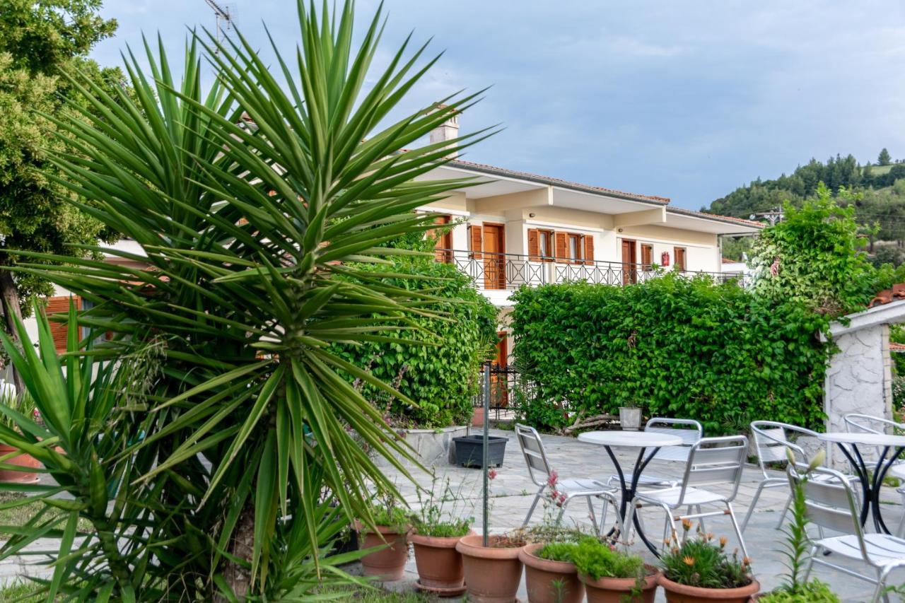 Hotel Sarikas Polychrono Ngoại thất bức ảnh